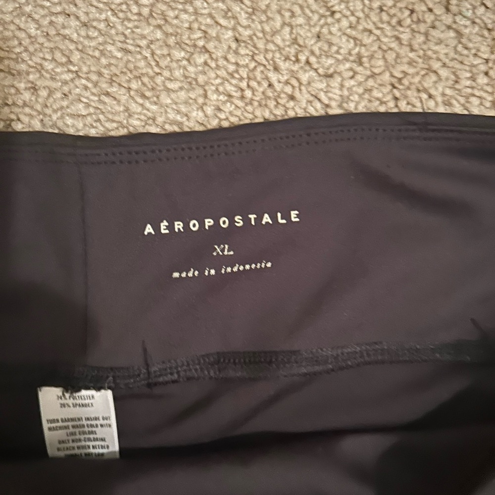 smooth leggings with pockets